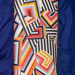Tory wallet